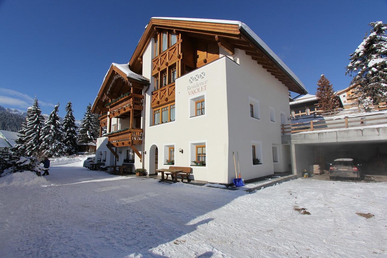 Residence Vajolet San Cassiano Exteriör bild