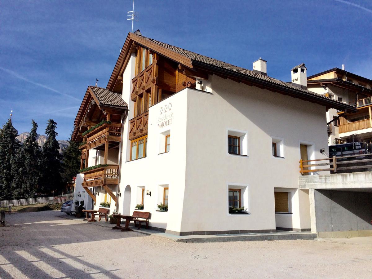 Residence Vajolet San Cassiano Exteriör bild